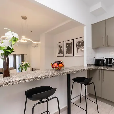 Luxury 2 Bedroom Cristianos * Лос Кристианос